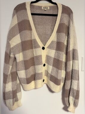 Listicle Women’s Fuzzy Plaid Button Down Cardigan Size Large
